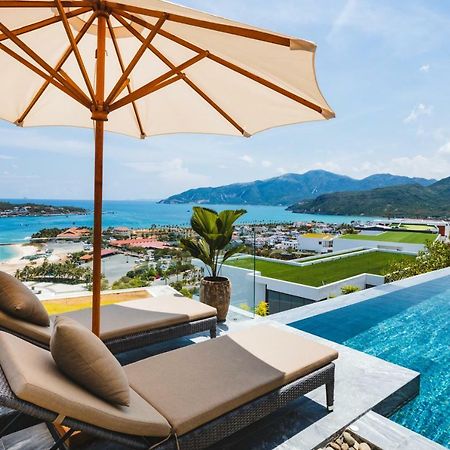 Lucina Villa Nha Trang Buitenkant foto
