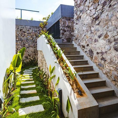 Lucina Villa Nha Trang Buitenkant foto
