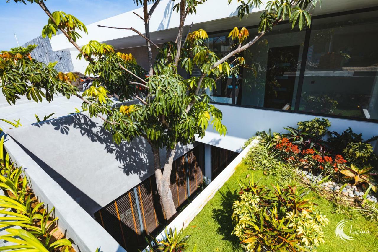 Lucina Villa Nha Trang Buitenkant foto