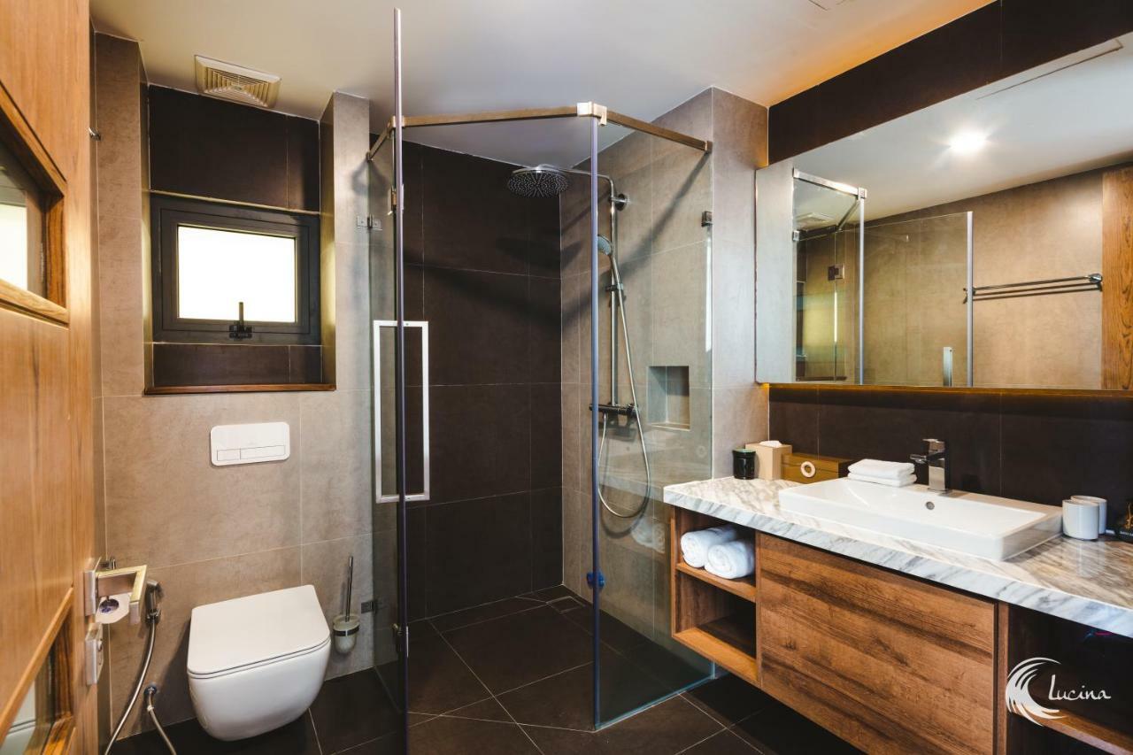 Lucina Villa Nha Trang Buitenkant foto